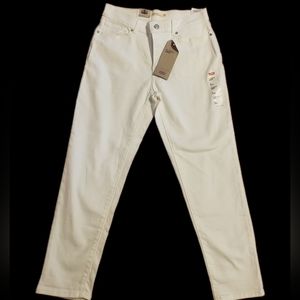 Levi White Womans Jeans size 29 classic crop